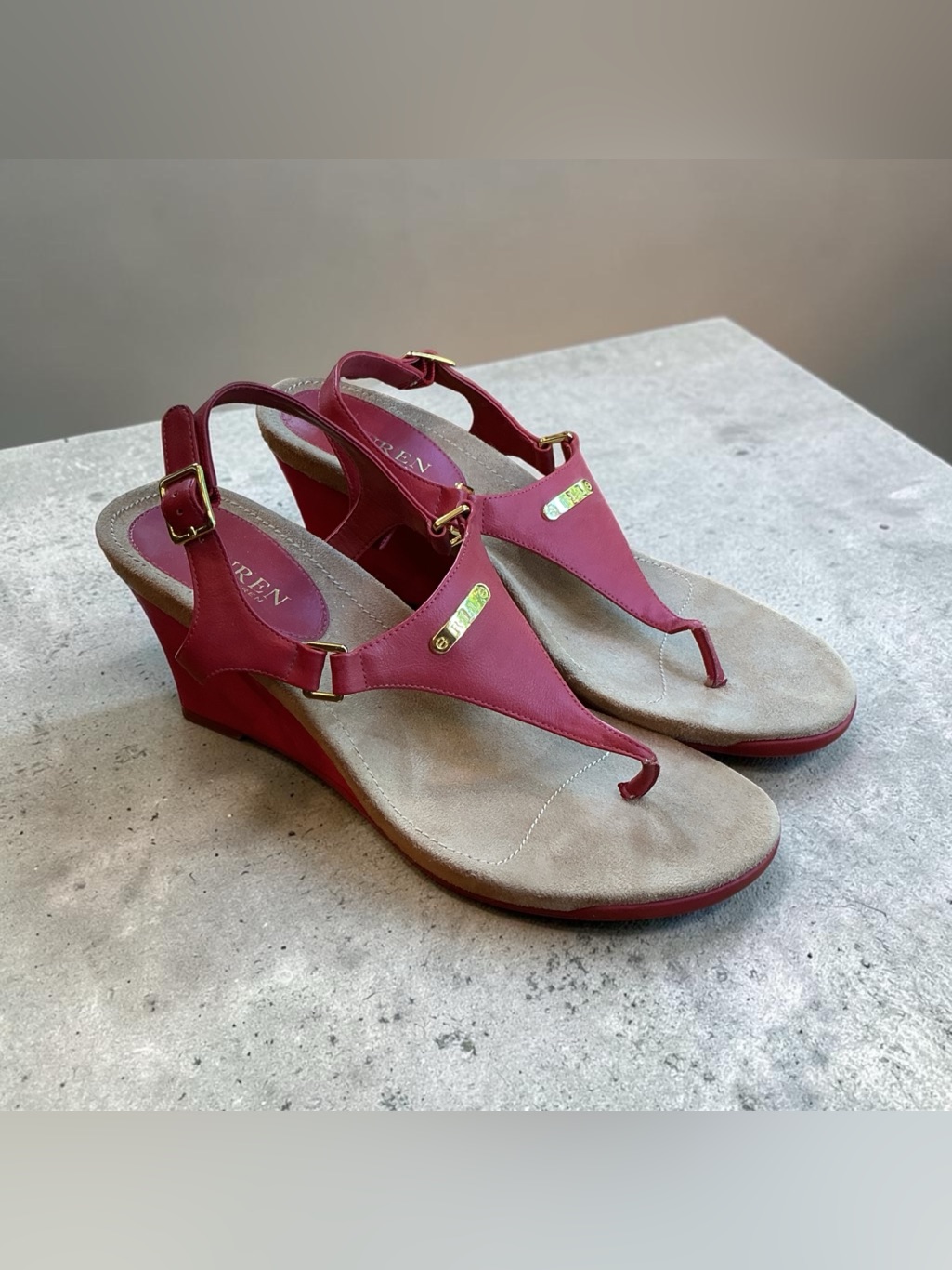 Lauren Ralph Lauren Red Wedge Sandal Size 10